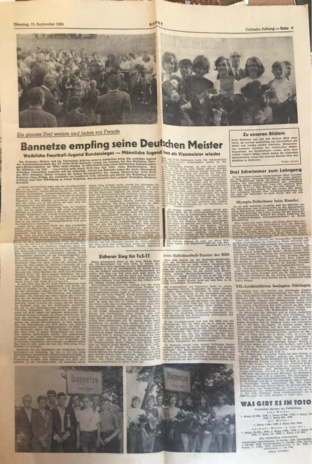 Cellesche Zeitung 1964 – Bannetze empfängt seine Deutschen Meister im Faustball. Zeitungsseite der Celleschen Zeitung vom 15. September 1964 mit Artikeln über den Empfang der Deutschen Meister im Faustball aus Bannetze, inklusive Fotos der geehrten Teams.